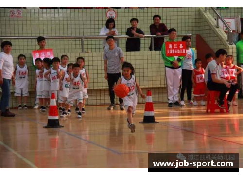 篮球宝贝：探寻球场上的风采与情愫